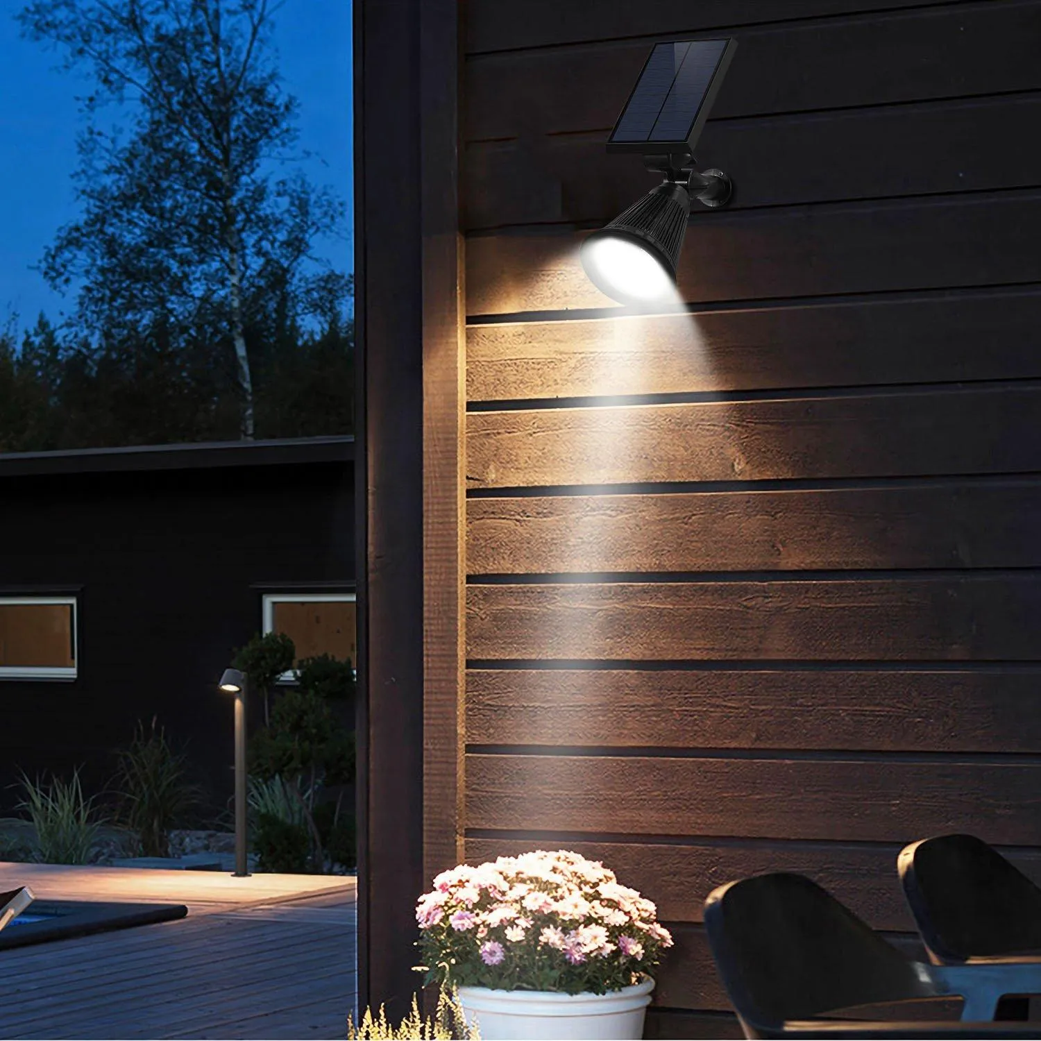 2-Piece: Solar Spotlight Outdoor Dusk Waterproof