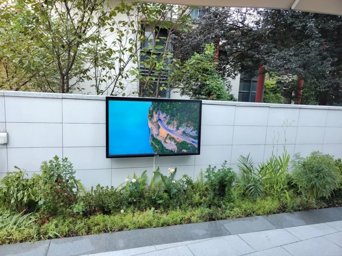 65" Outdoor TV Cabinet Waterproof TV Cover