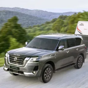 Nissan Patrol Y62 (2020-Present) Lensun 60W Hood/Bonnet Flexible Solar Panel