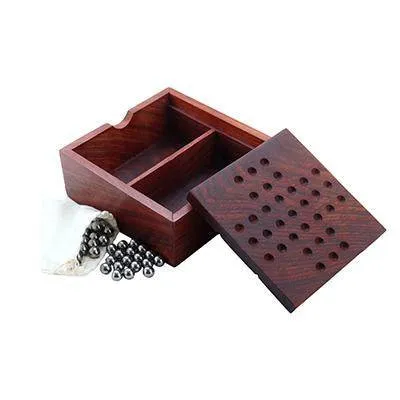 Noughts and Crosses Tic Tac Toe Solitaire 2-in-1 Travel Board Game