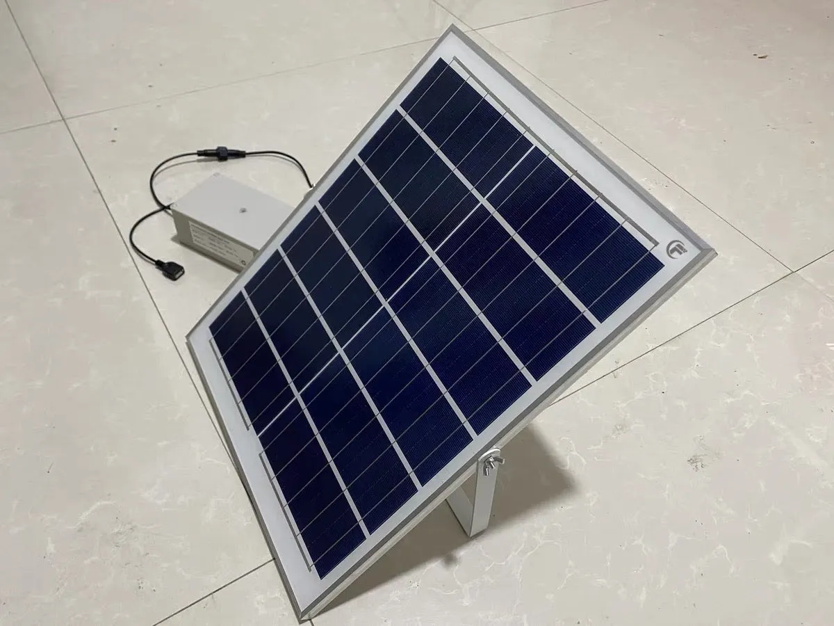 Solar panel for power generation, IP67 waterproof solar light 16.4 feet with adjustable height and direction