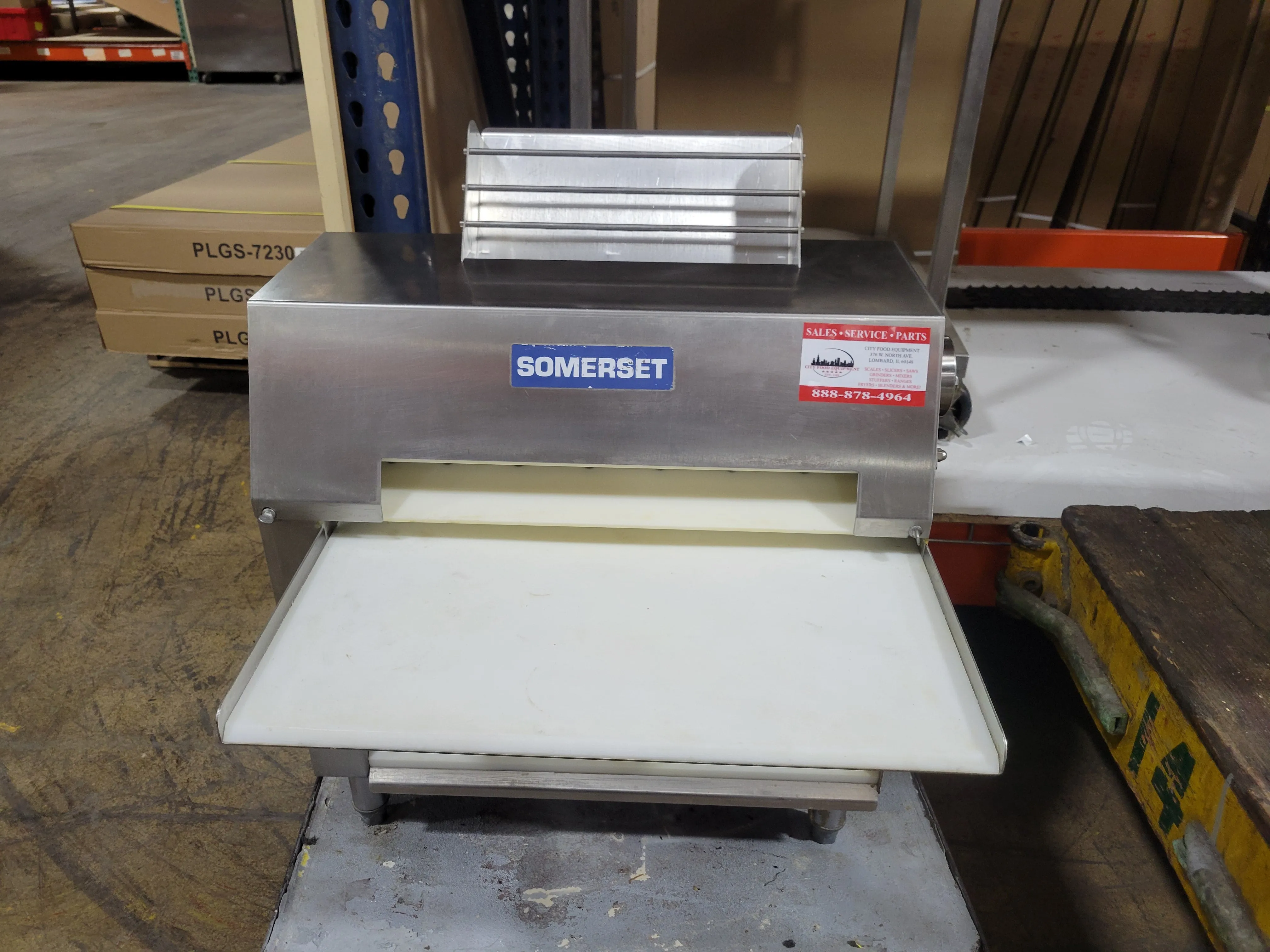 Somerset CDR-2000 20" Countertop Two Stage Dough Sheeter with Front Operation - 120V, 3/4 hp