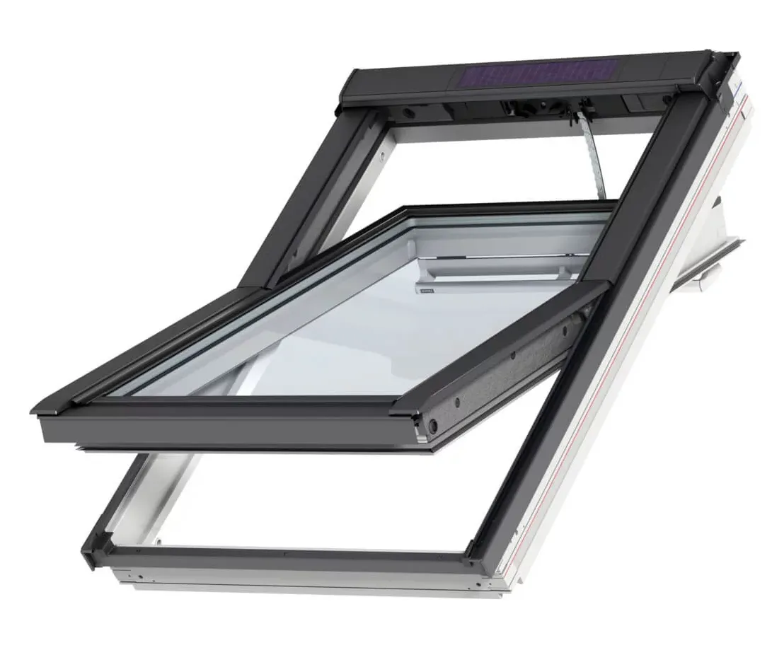 VELUX GGU FK06 006730 Triple Glazed High Energy Efficiency White Polyurethane INTEGRA® SOLAR Window (66 x 118 cm)